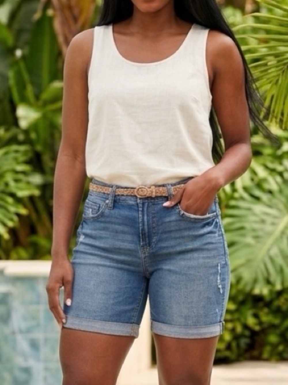 Kensie Jeans Medium Wash Blue Denim Shorts Distressed, Comfy Cotton Spandex